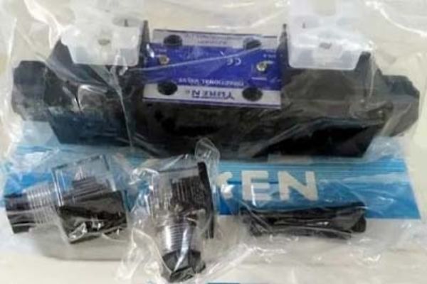 yuci-yuken電磁換向閥DSG-01-3C60-D24-7090，DSG-01-3C60-D24-N-70使用及維護